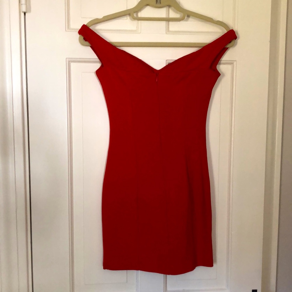 Dress - Picture 2 of 3